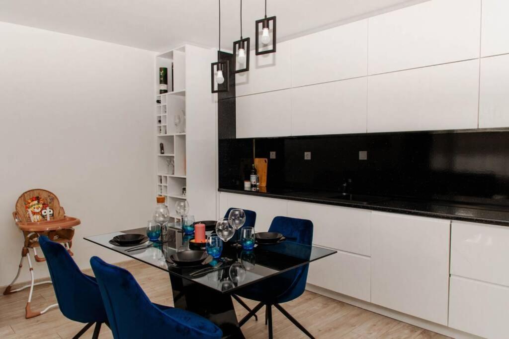 Super Luxurious & Spacious Designer Apartment. Stara Zagora Exteriör bild